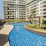 Modern Look 2Br Gateway Pasteur Apartment By Travelio